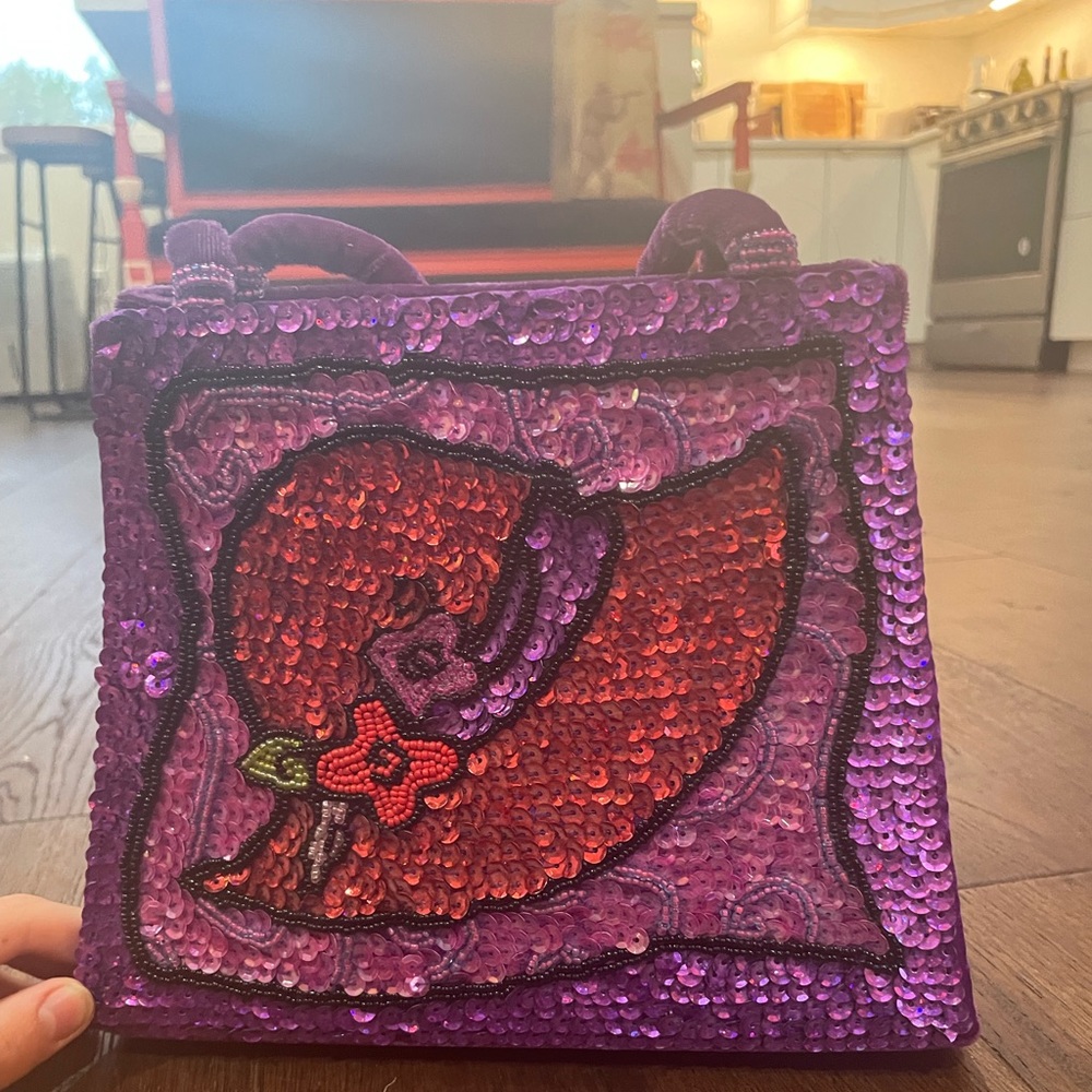 Vintage purse